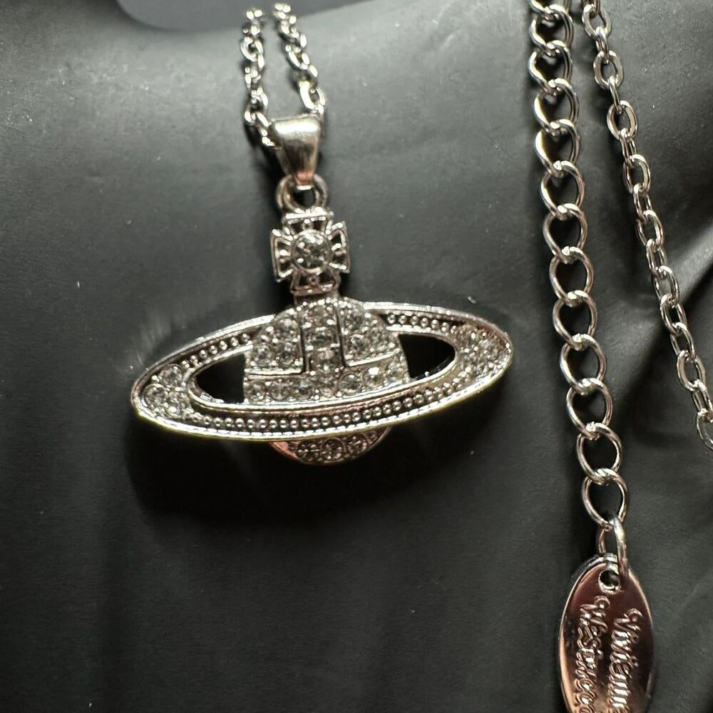 Vivienne Westwood Orb Necklace Silver 6 E 45